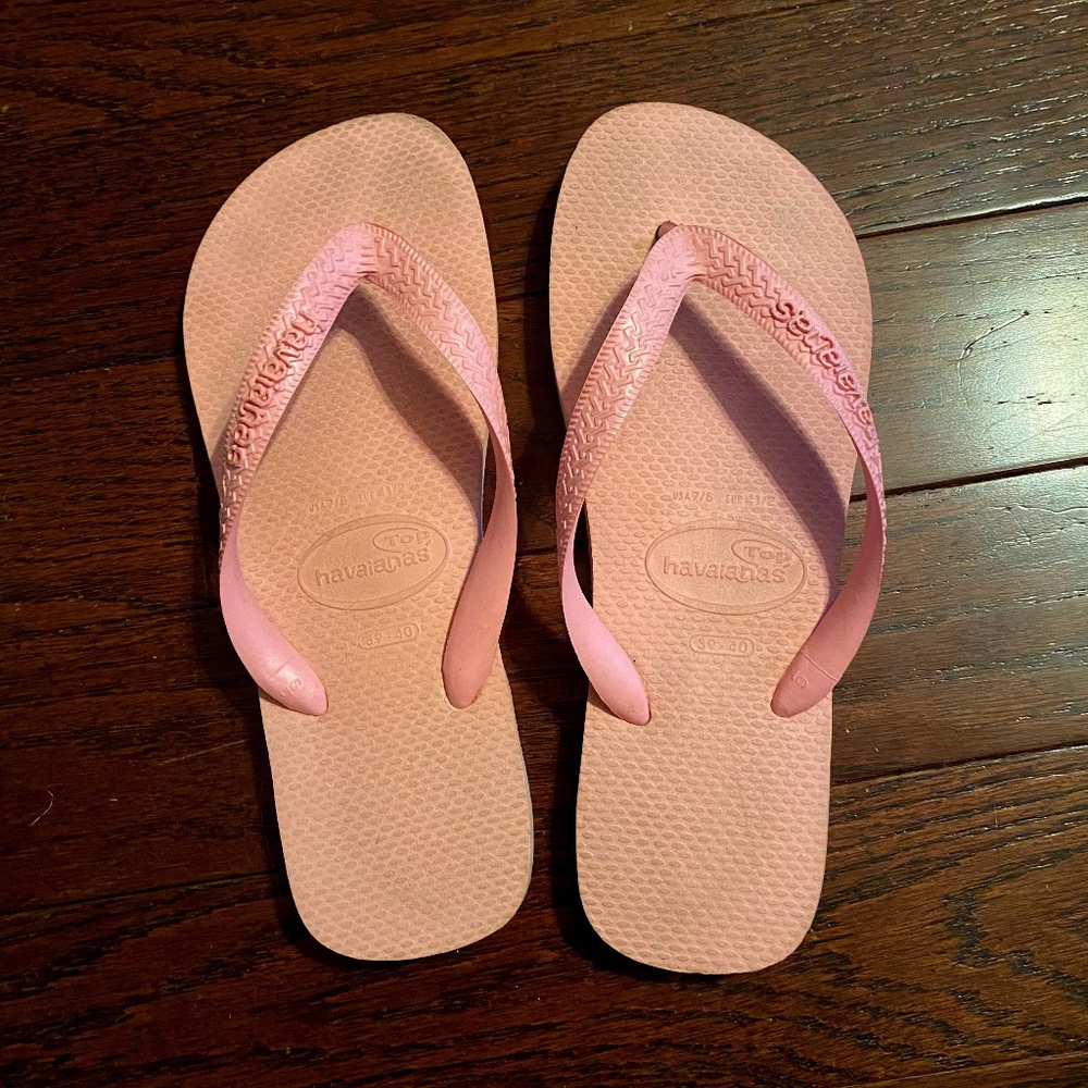Havaiana Light Pink Flip Flops